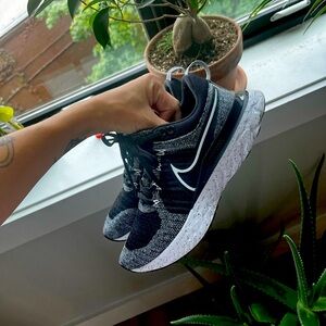 Women’s Nike React infinity run FK 2 size 7